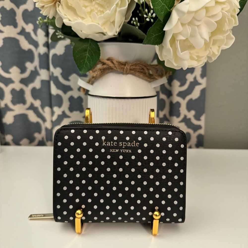 NWT Kate Spade ♠️  Spencer Metallic Dot Small Compact Wallet Black with Silver